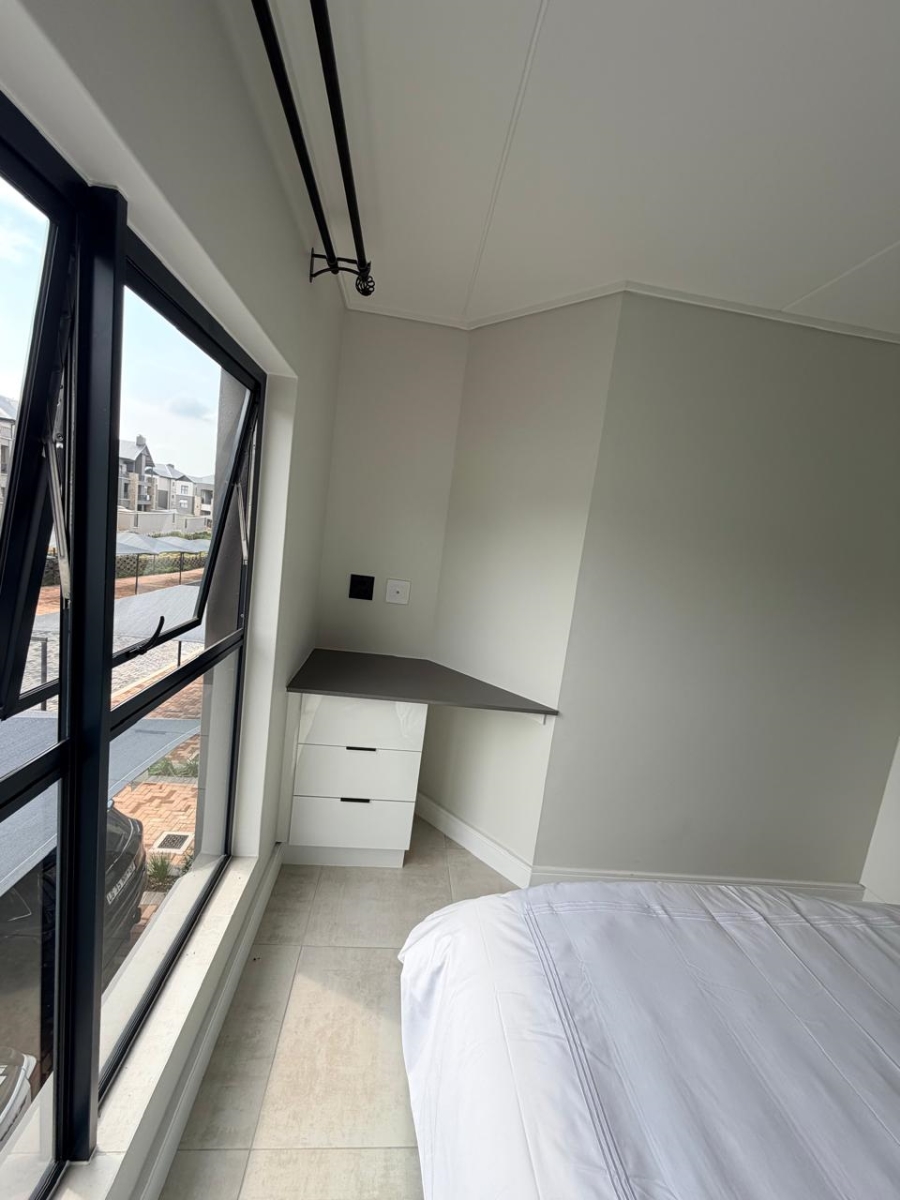 To Let 3 Bedroom Property for Rent in The Polofields Gauteng