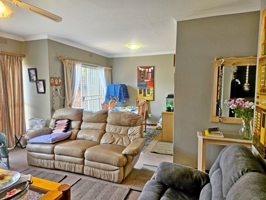 2 Bedroom Property for Sale in Birchleigh Gauteng