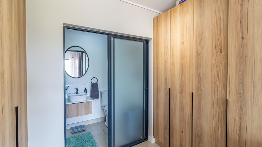 2 Bedroom Property for Sale in Aspen Hills Gauteng