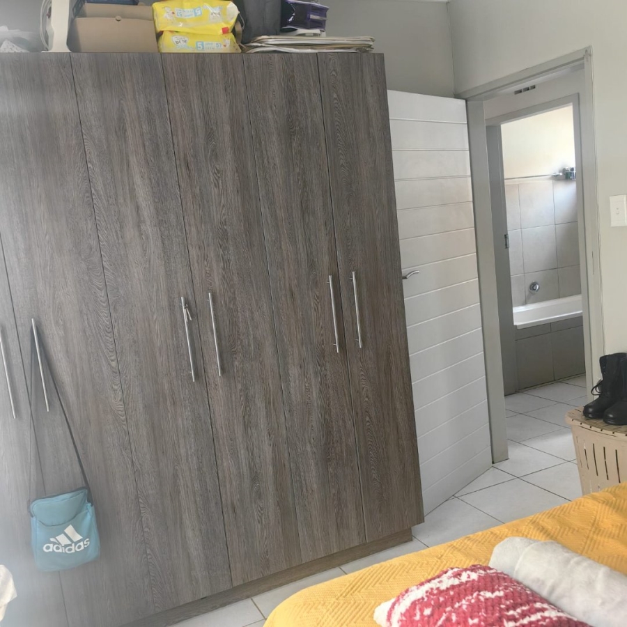 2 Bedroom Property for Sale in Protea Glen Gauteng