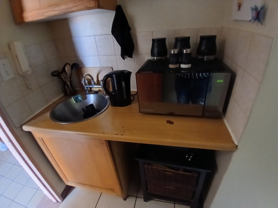 1 Bedroom Property for Sale in Hatfield Gauteng