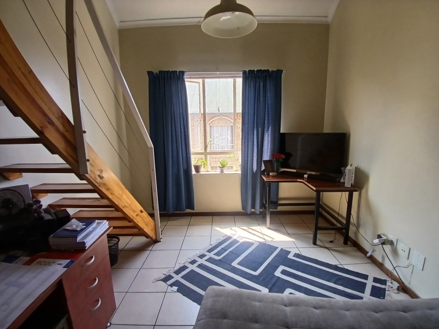 1 Bedroom Property for Sale in Hatfield Gauteng