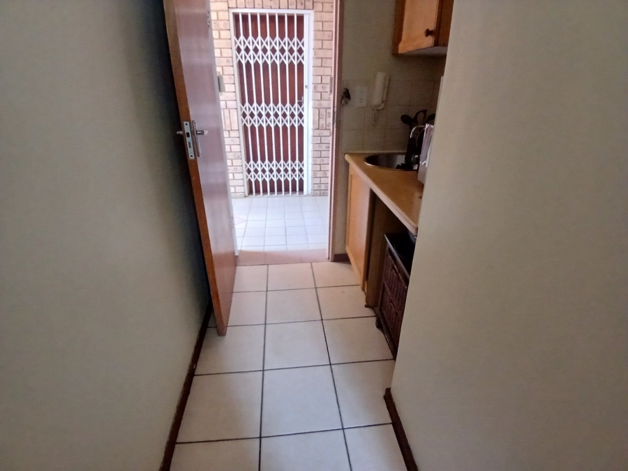 1 Bedroom Property for Sale in Hatfield Gauteng