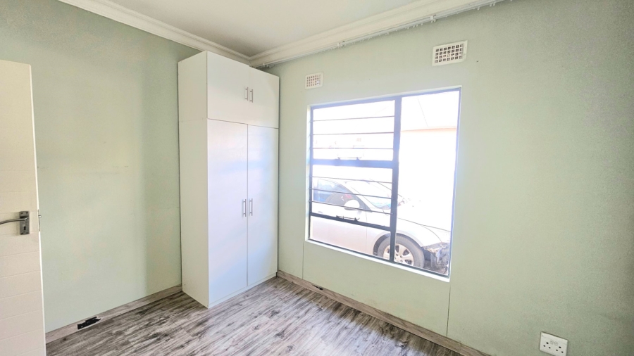 To Let 3 Bedroom Property for Rent in Witpoortjie Gauteng