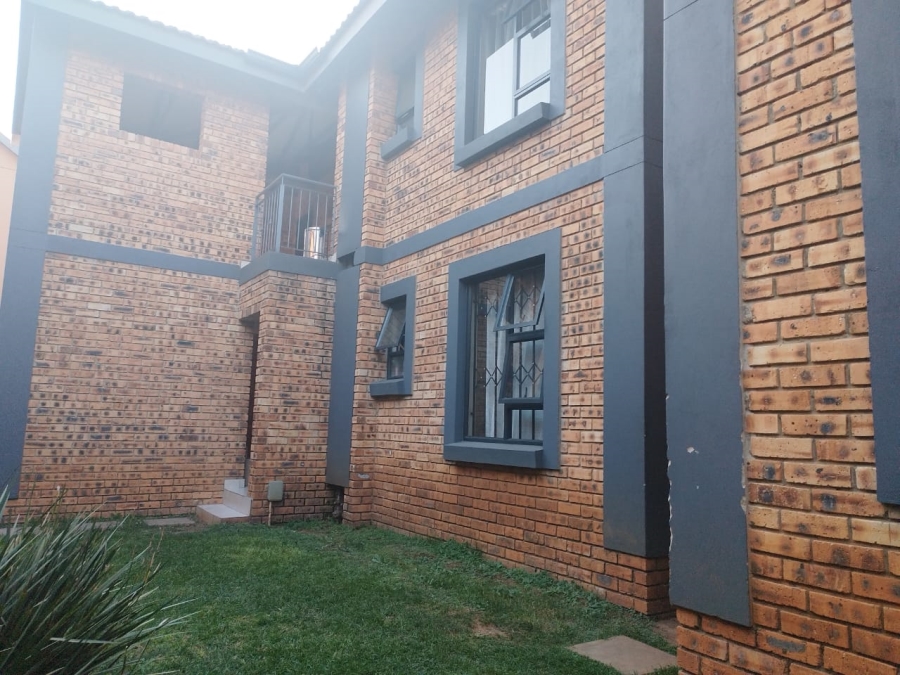 3 Bedroom Property for Sale in Albemarle Ext 1 Gauteng
