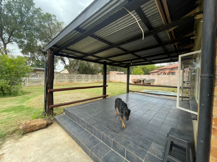 3 Bedroom Property for Sale in Visagie Park Gauteng