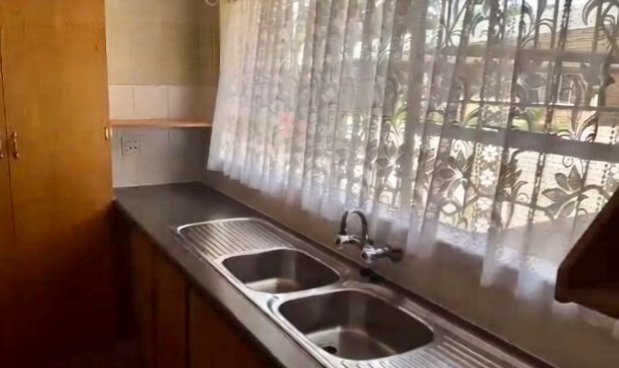 2 Bedroom Property for Sale in Dunnottar Gauteng