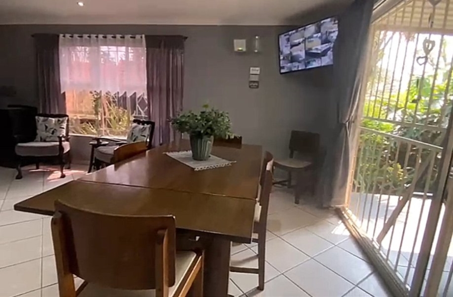 3 Bedroom Property for Sale in Dunnottar Gauteng