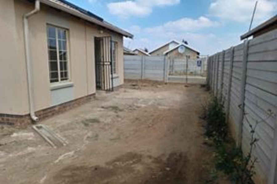 2 Bedroom Property for Sale in Sky City Gauteng