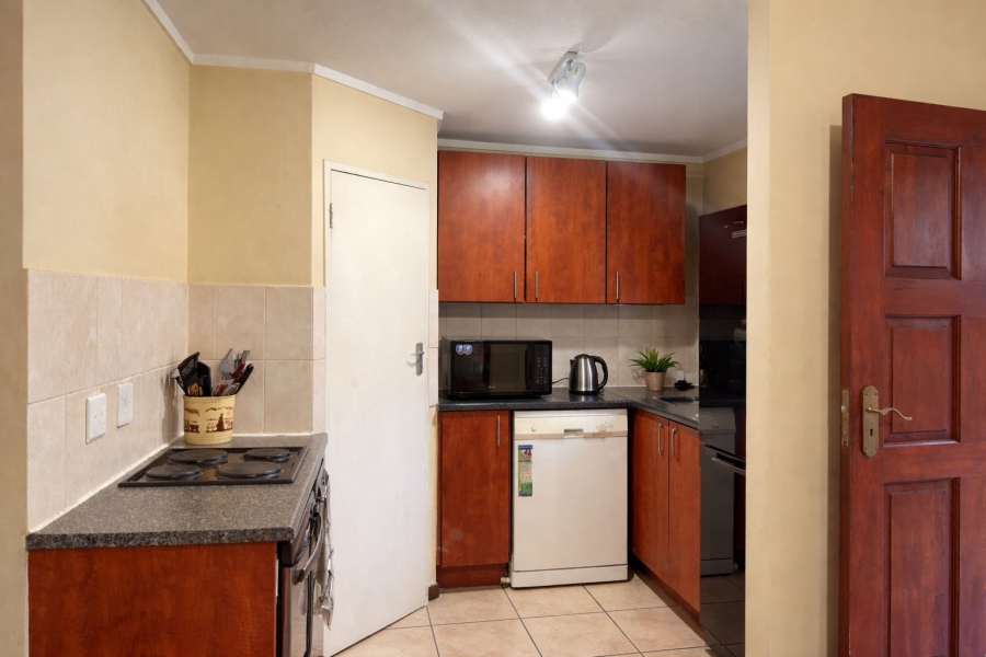 2 Bedroom Property for Sale in The Reeds Gauteng