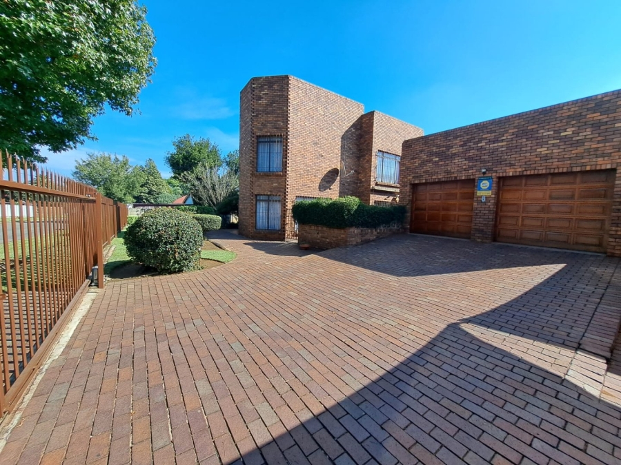 4 Bedroom Property for Sale in Ferryvale Gauteng