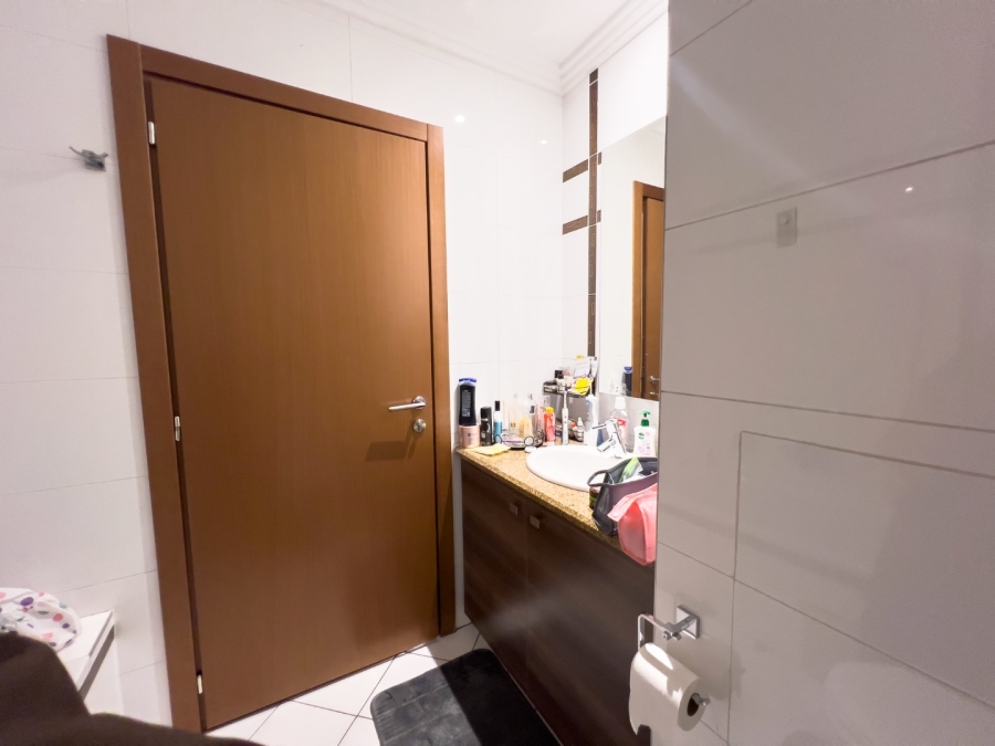 2 Bedroom Property for Sale in Bedford Gardens Gauteng