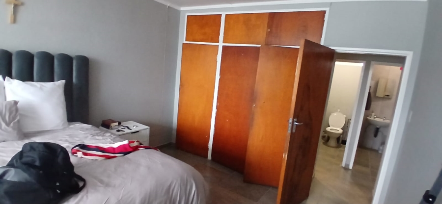 2 Bedroom Property for Sale in Pretoria Gauteng