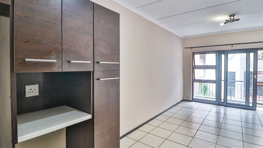 2 Bedroom Property for Sale in Noordhang Gauteng