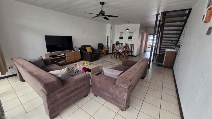 3 Bedroom Property for Sale in Sinoville Gauteng