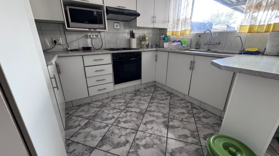 3 Bedroom Property for Sale in Three Rivers Gauteng