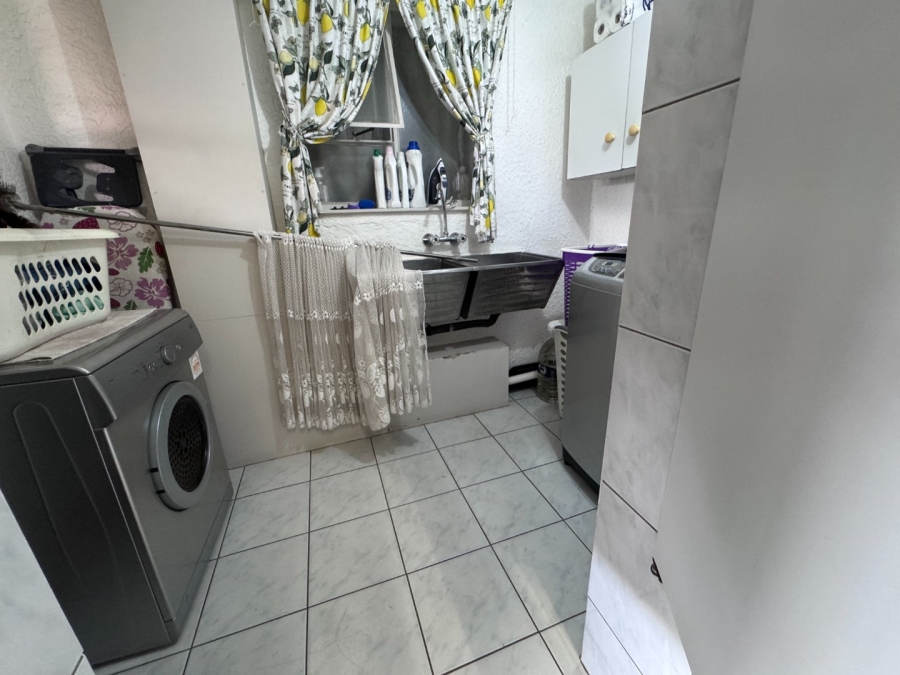 3 Bedroom Property for Sale in Three Rivers Gauteng