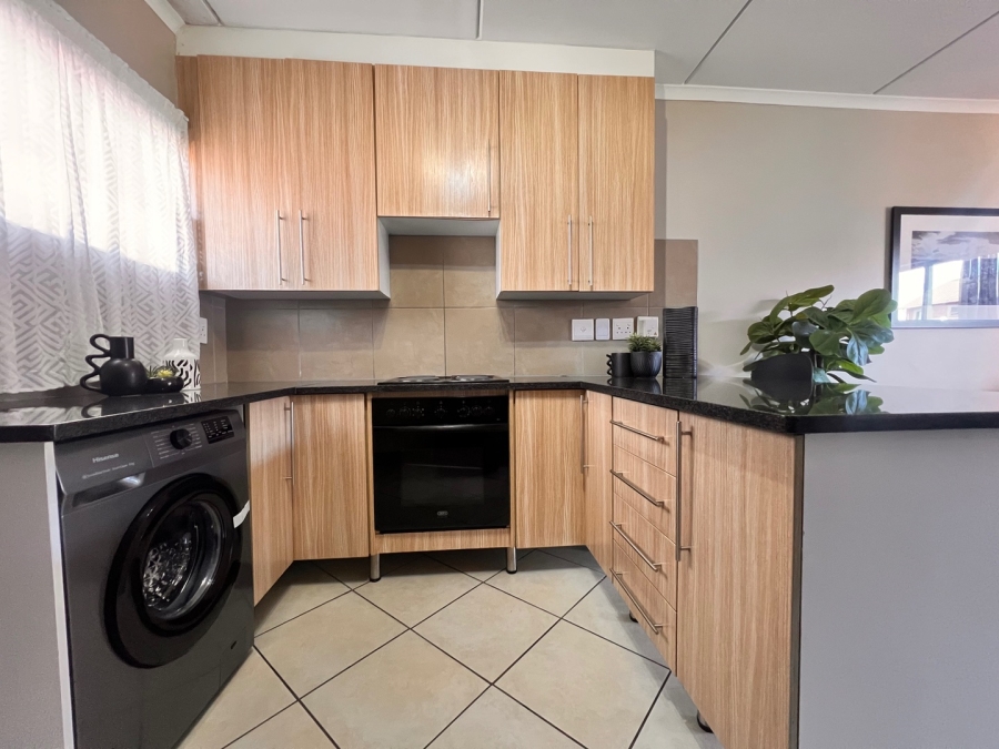 2 Bedroom Property for Sale in Sagewood Gauteng