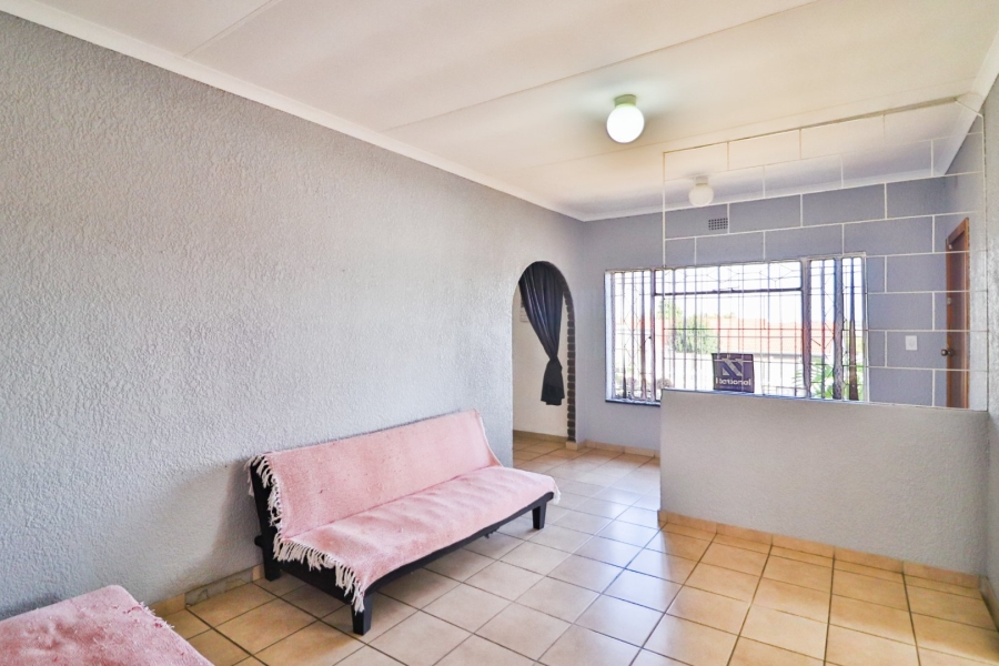 3 Bedroom Property for Sale in Discovery Gauteng