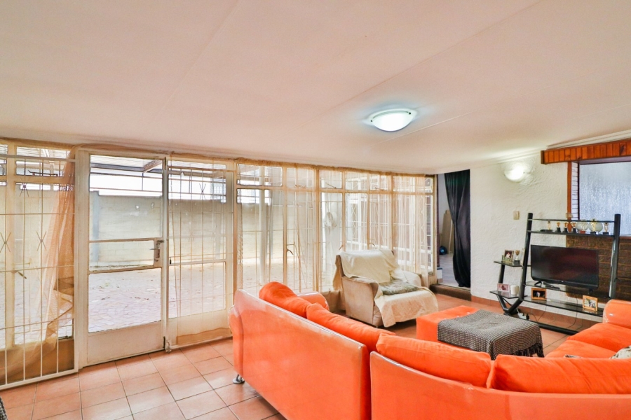 3 Bedroom Property for Sale in Discovery Gauteng