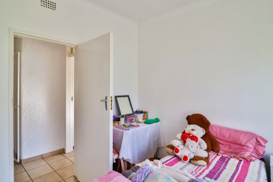 3 Bedroom Property for Sale in Discovery Gauteng