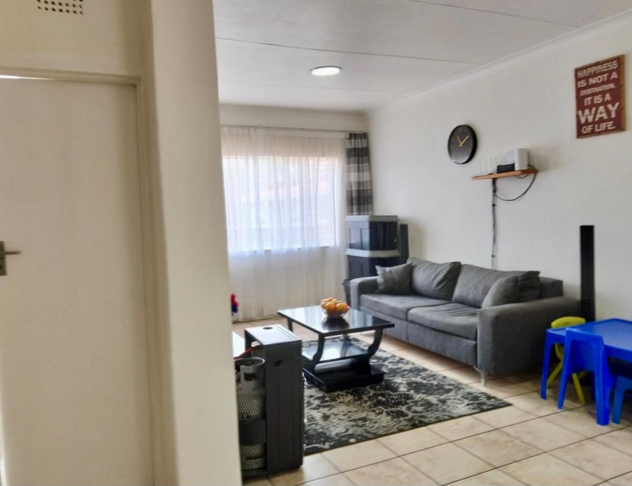 2 Bedroom Property for Sale in Albertville Gauteng