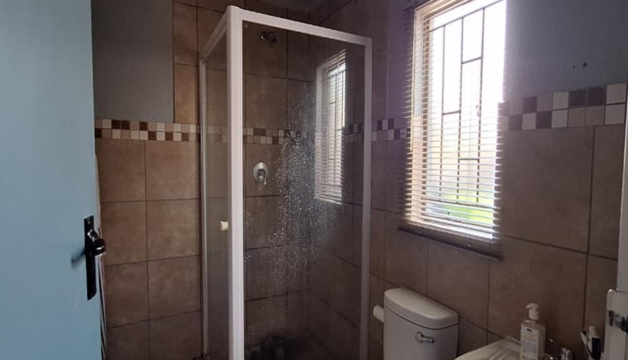 3 Bedroom Property for Sale in Albertsdal Gauteng