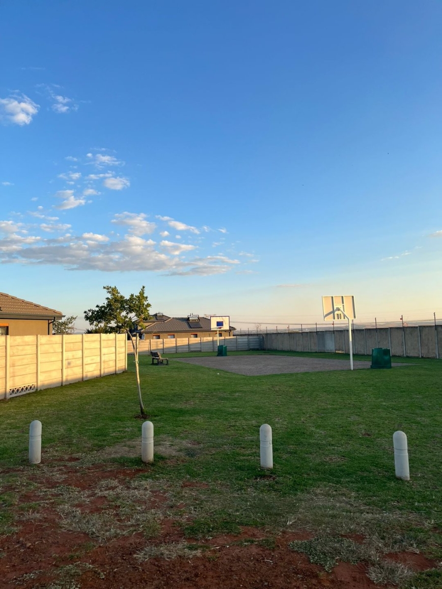 3 Bedroom Property for Sale in Albertsdal Gauteng