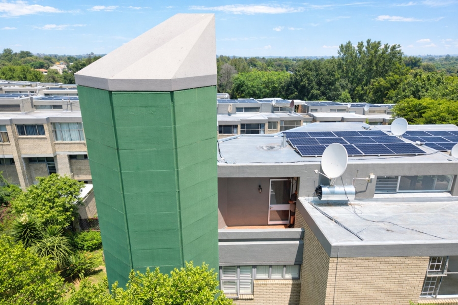 1 Bedroom Property for Sale in The Gardens Gauteng