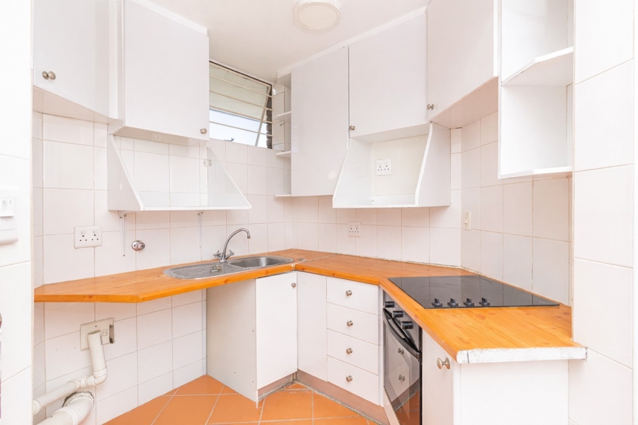 1 Bedroom Property for Sale in The Gardens Gauteng