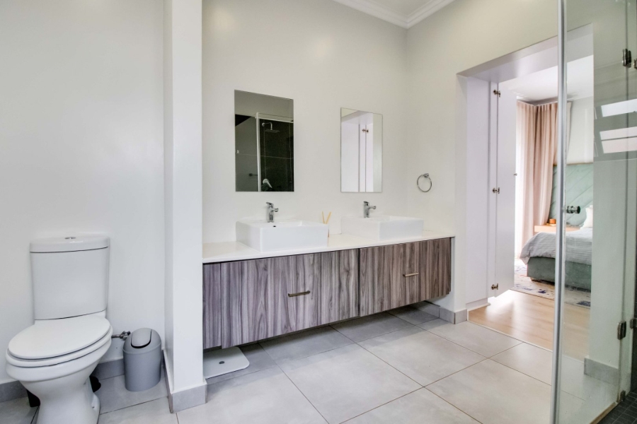 4 Bedroom Property for Sale in Kyalami Gauteng