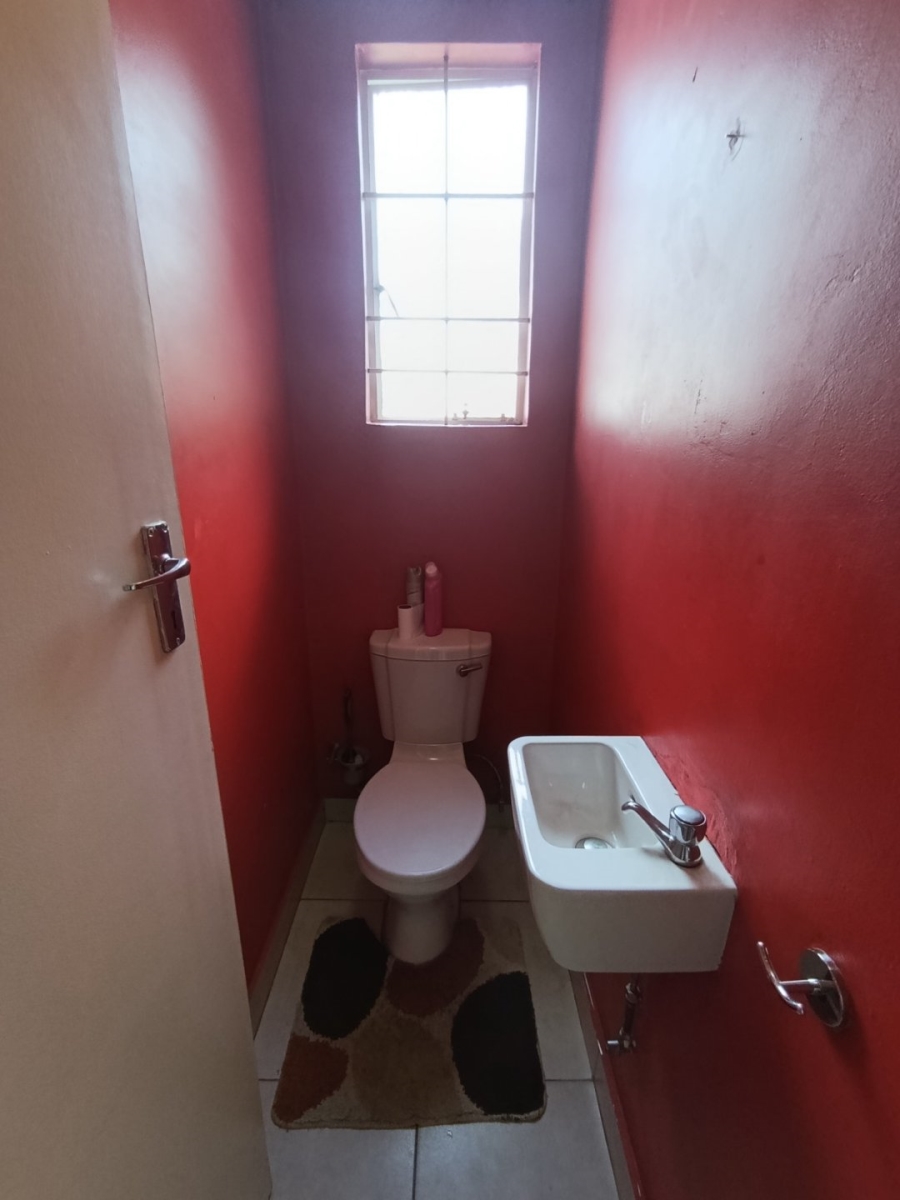 3 Bedroom Property for Sale in Norwood Gauteng