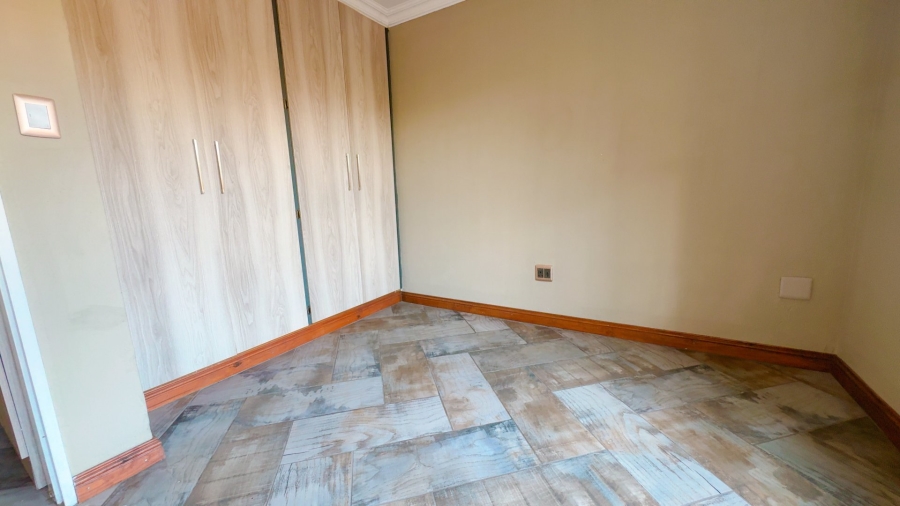 2 Bedroom Property for Sale in Three Rivers Gauteng