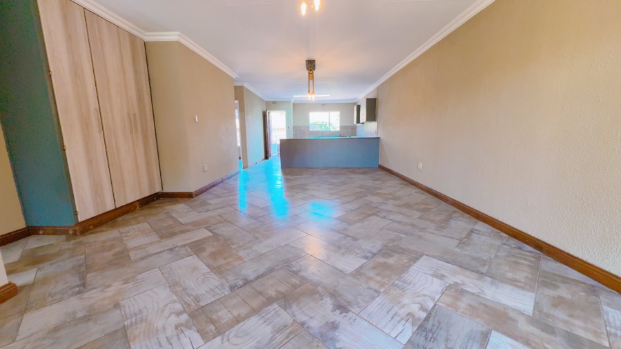2 Bedroom Property for Sale in Three Rivers Gauteng