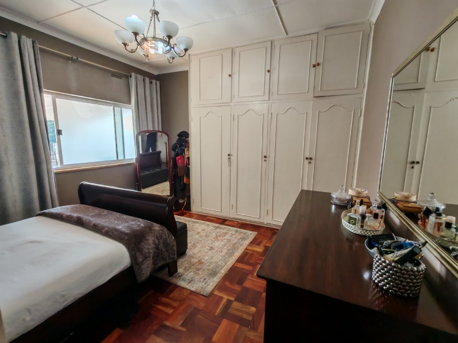 3 Bedroom Property for Sale in Orange Grove Gauteng