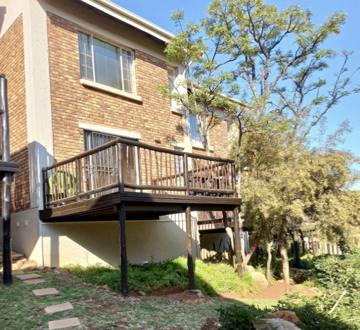 2 Bedroom Property for Sale in La Montagne Gauteng
