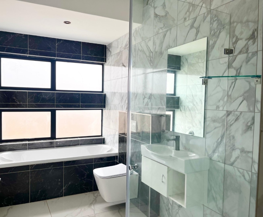 4 Bedroom Property for Sale in Fountainbrook Estate Gauteng