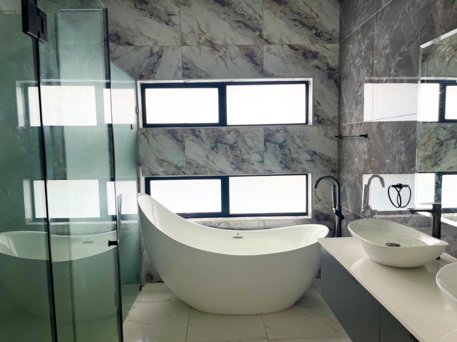 4 Bedroom Property for Sale in Fountainbrook Estate Gauteng