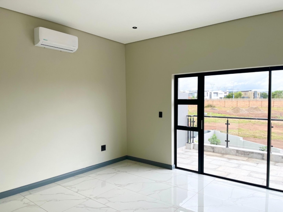 4 Bedroom Property for Sale in Fountainbrook Estate Gauteng