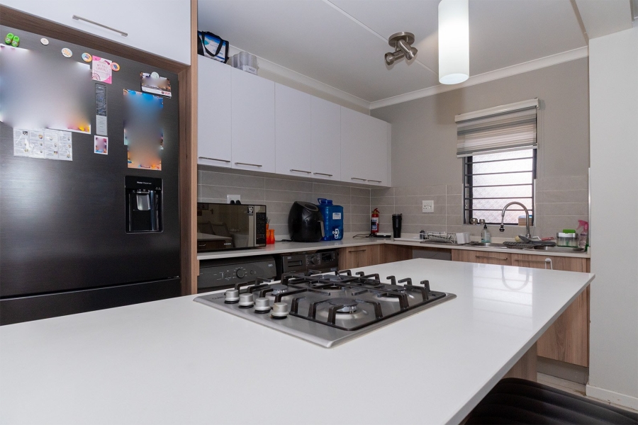 3 Bedroom Property for Sale in Modderfontein Gauteng