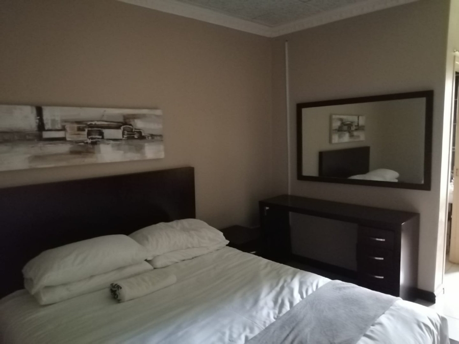 To Let Commercial Property for Rent in Laezonia Gauteng