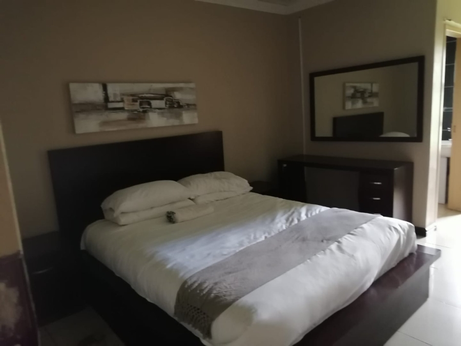 To Let Commercial Property for Rent in Laezonia Gauteng