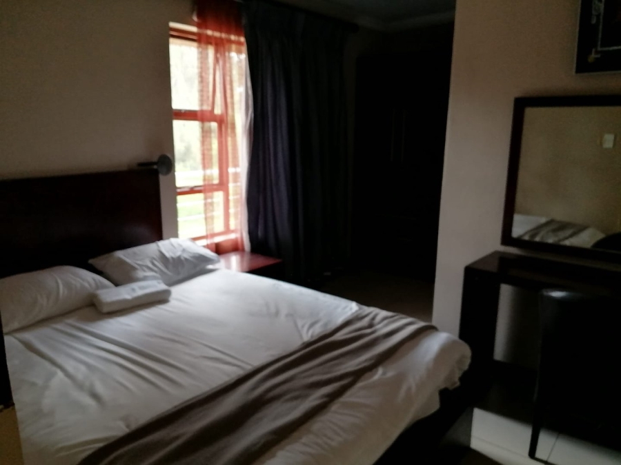 To Let Commercial Property for Rent in Laezonia Gauteng