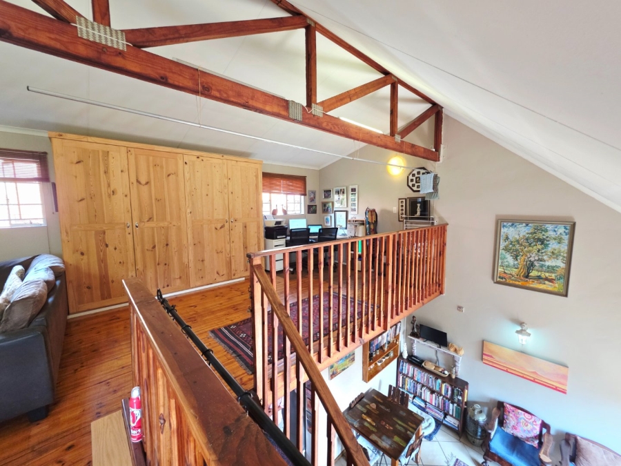 2 Bedroom Property for Sale in La Montagne Gauteng