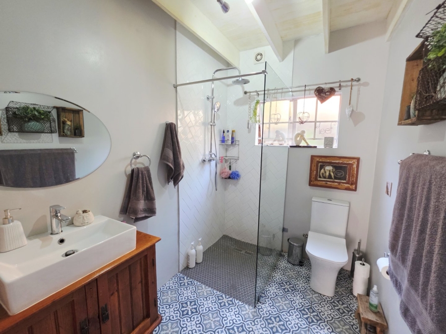 2 Bedroom Property for Sale in La Montagne Gauteng