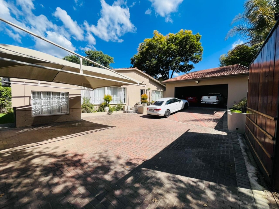 4 Bedroom Property for Sale in Blairgowrie Gauteng