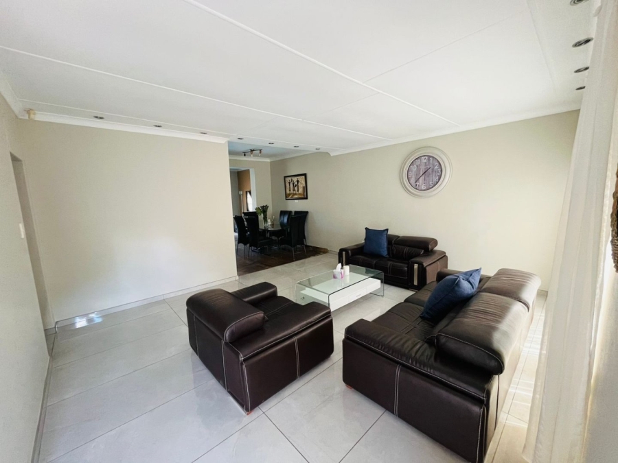 4 Bedroom Property for Sale in Blairgowrie Gauteng