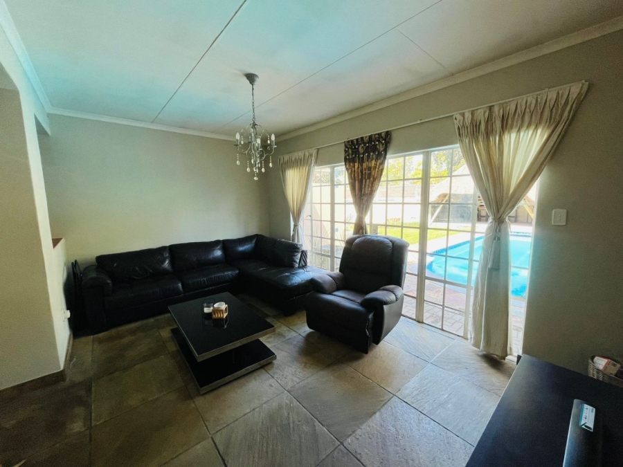 4 Bedroom Property for Sale in Blairgowrie Gauteng
