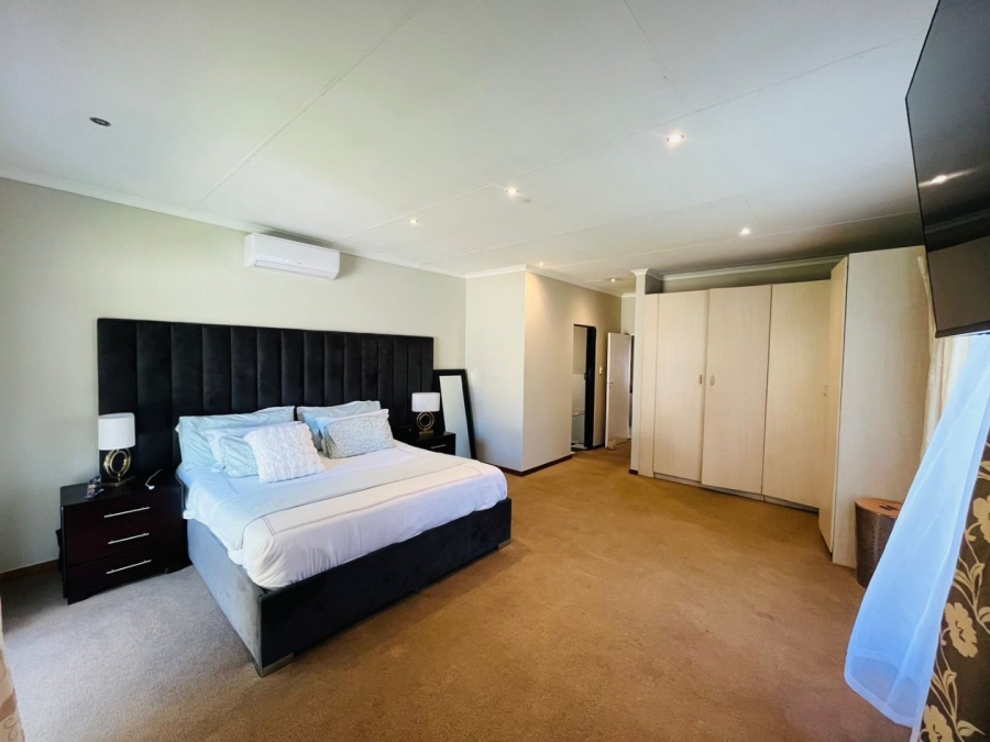 4 Bedroom Property for Sale in Blairgowrie Gauteng