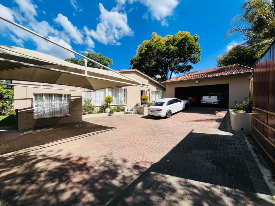 4 Bedroom Property for Sale in Blairgowrie Gauteng